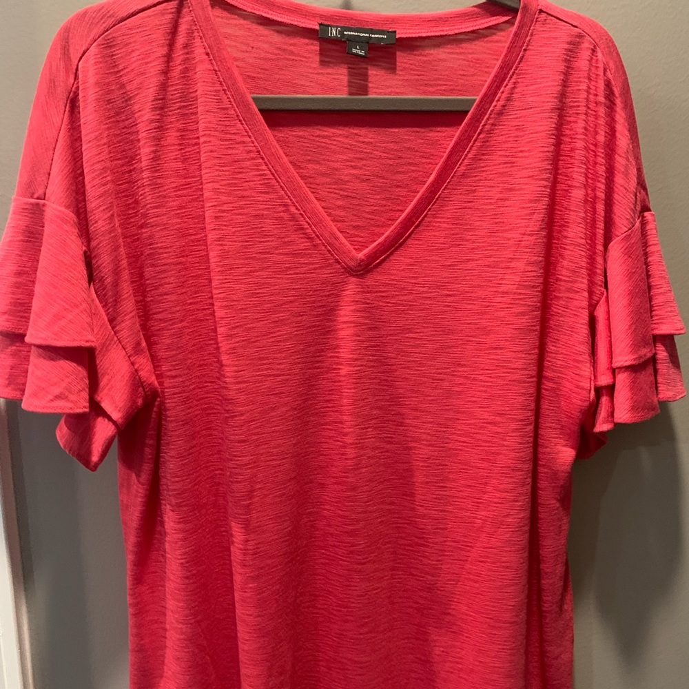 I.N.C V Neck T shirt size L,